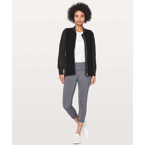 Lululemon Stand Out Sherpa Jacket Black Size 4 W4AKOSqqq - Picture 2 of 11